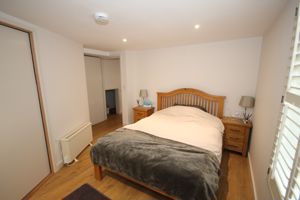 Bedroom- click for photo gallery